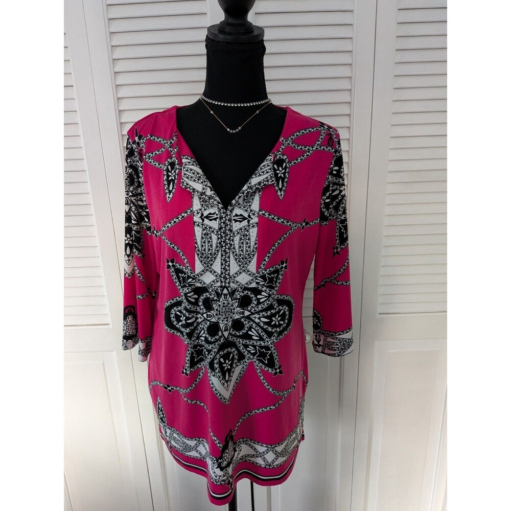 JM Collection Tunic Women's M Pink Black Medallion Barbiecore Top Blouse Stretch